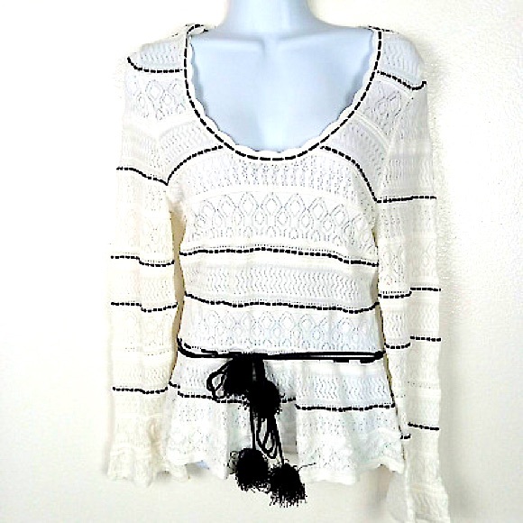 Venus White Intricately Patterned Bell Sleeve‎ Cinch Waist Blouse S - Picture 2 of 11